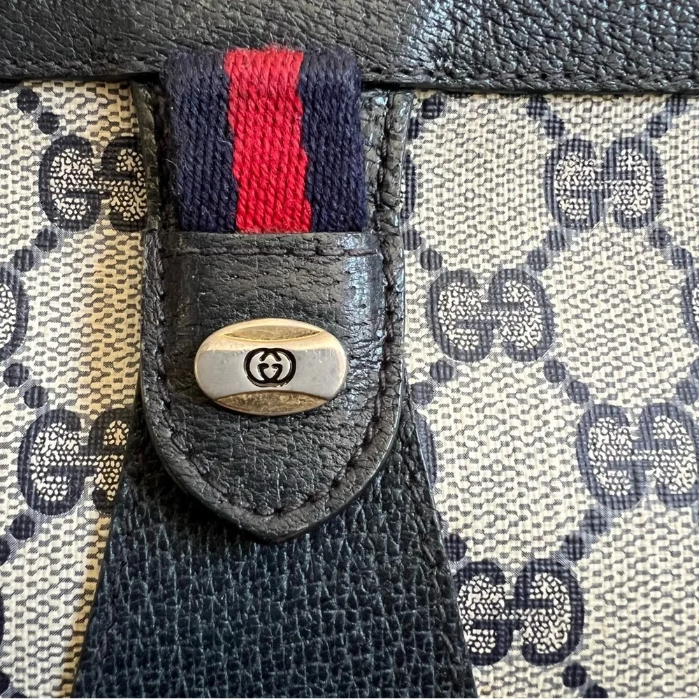GUCCI Vintage Sherry Line Navy/Gary Monogram Clutch